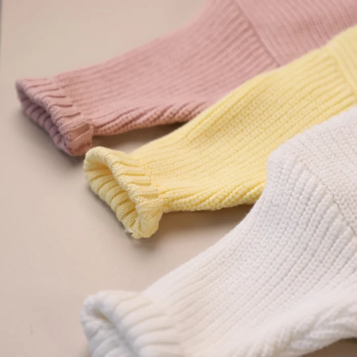 pink_yellow_white_knit_sleeves