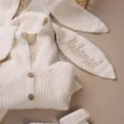 white_knit_bunny_embroidery_detail